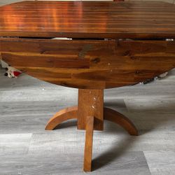 Round Foldable Table 