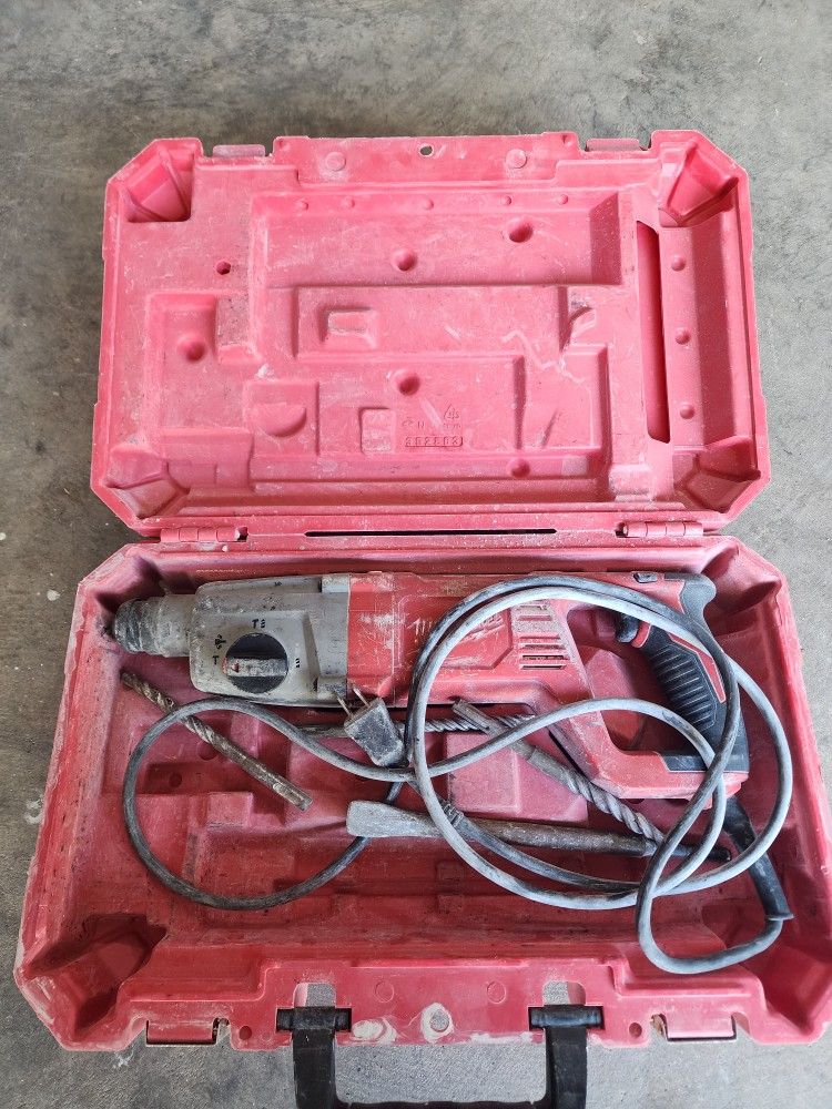 Milwaukee SDS Hammmer drill