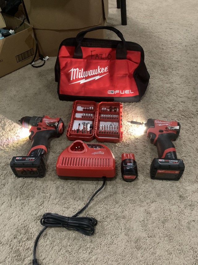 Milwaukee Set