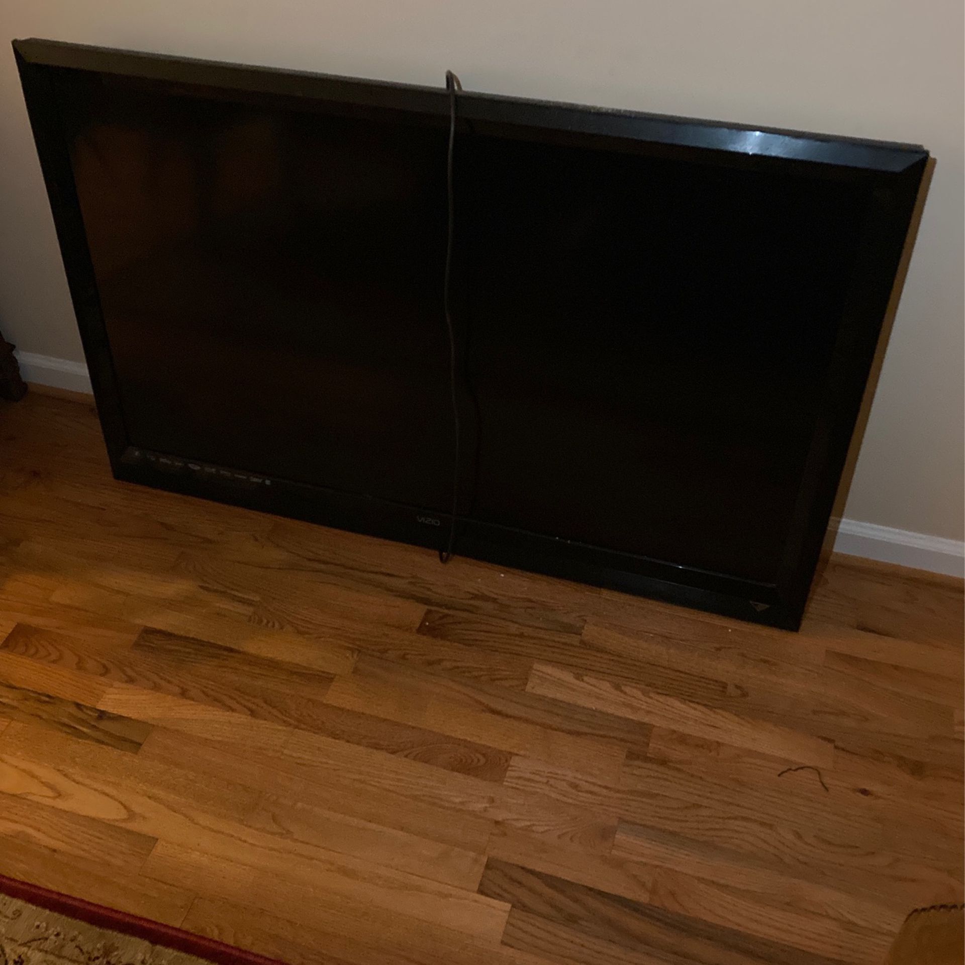 55 Inch Vizio TV with Wall Mount