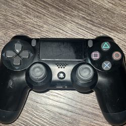 PlayStation 4 Controller (Black)