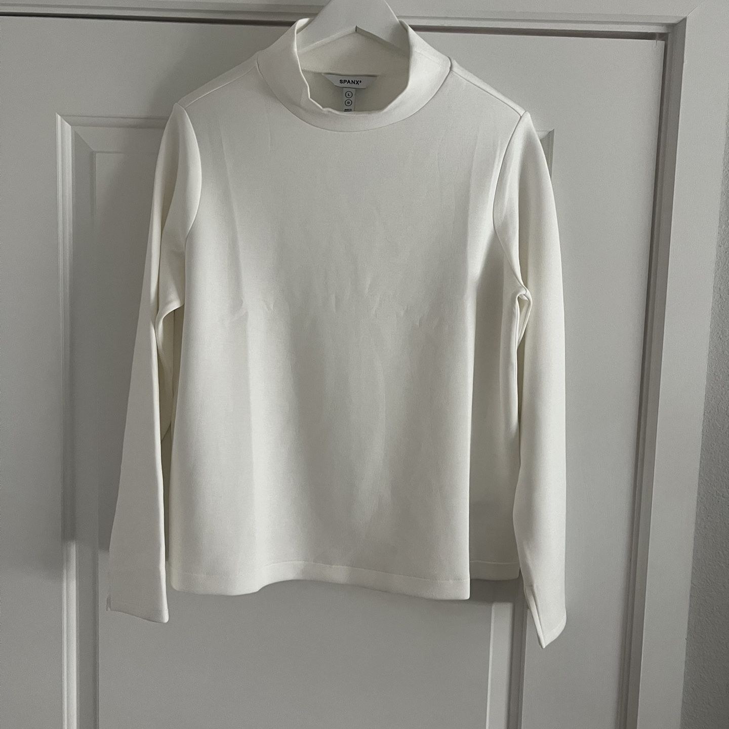 Spanx White Mock Turtleneck Long Sleeve. Size L