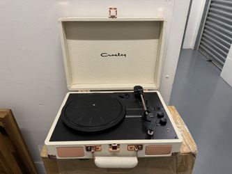 Crosley CR8005F-FW Cruiser Plus Vintage 3-Speed Bluetooth in/Out Suitcase Vinyl Record Player Turntable, Fawn