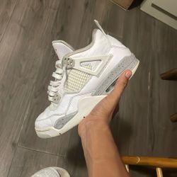 Jordan 4