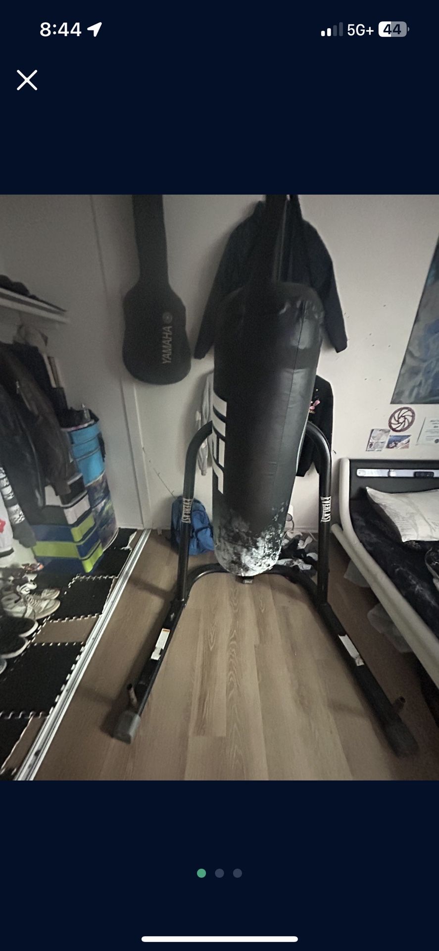 Everlast boxing stand with ufc boxing bag i am negotiable