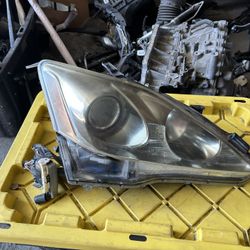 2006-2010 Lexus IS 250 Right Passenger Headlight Xenon