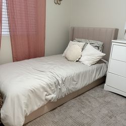 Twin Bed With Mattress