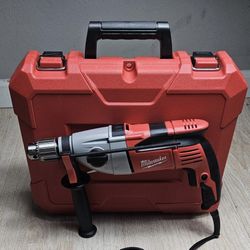 Milwaukee Heavy Duty Hammer Drill 1/4 