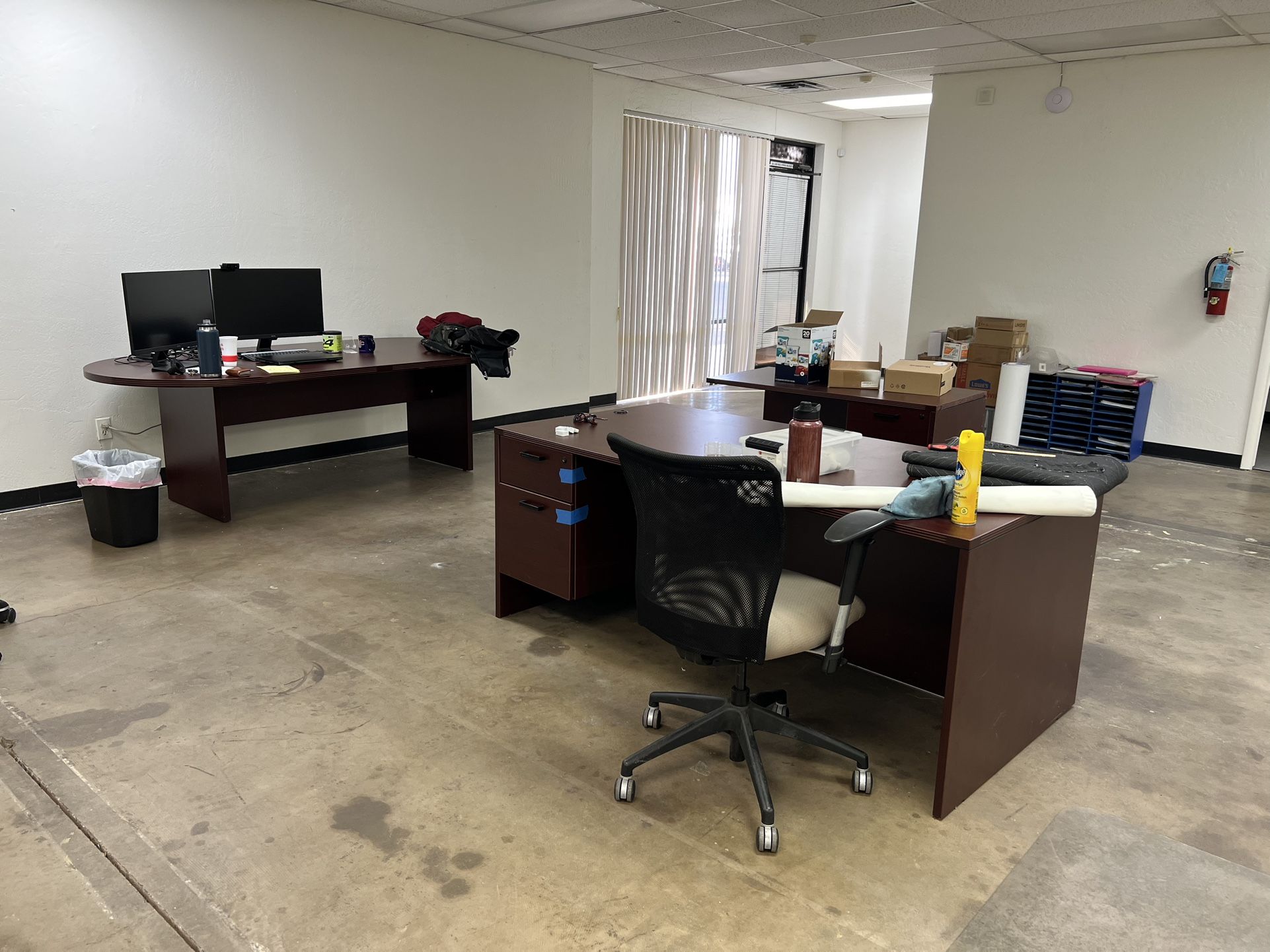 Desk & Conference Table