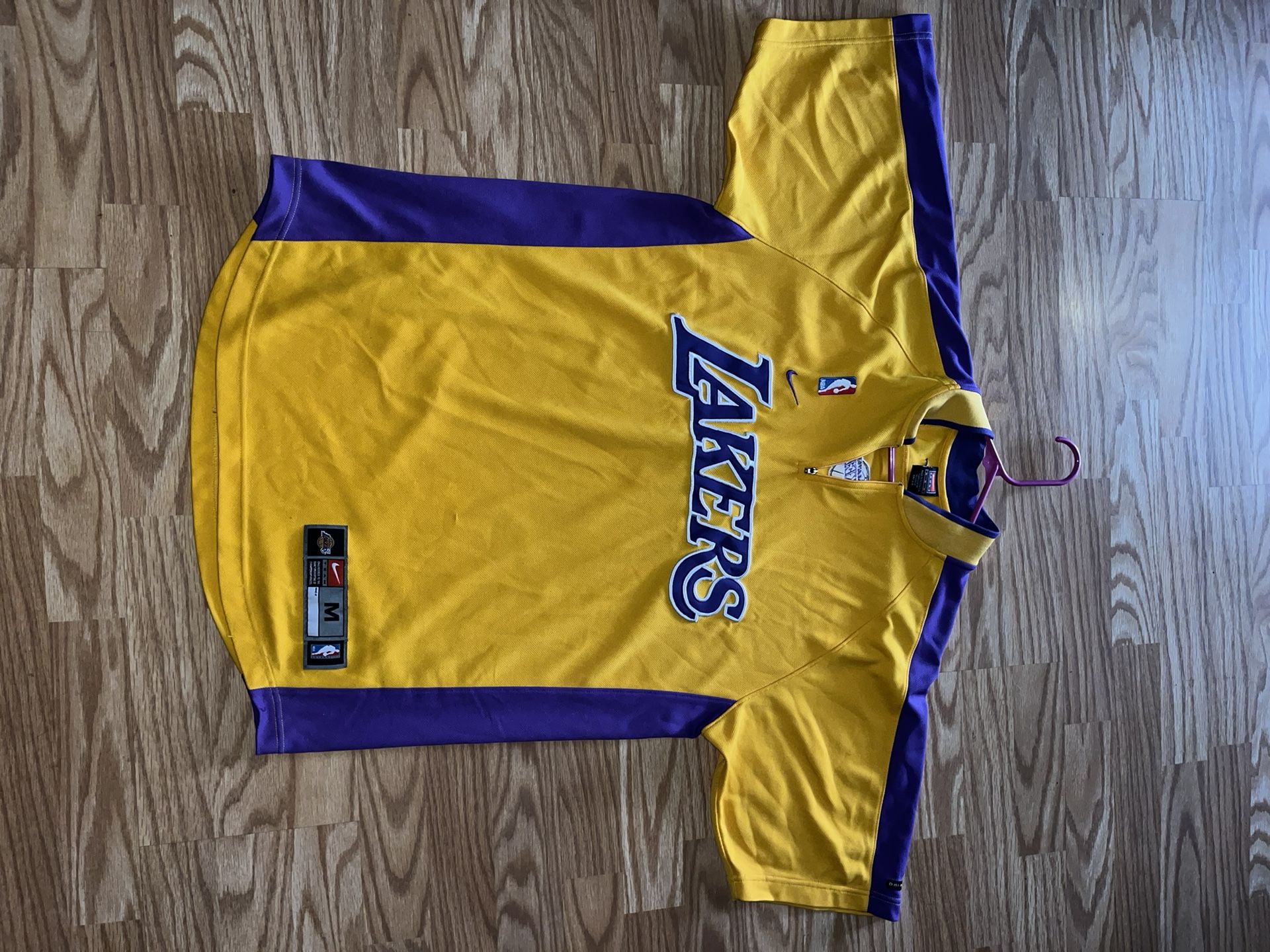 Lakers T
