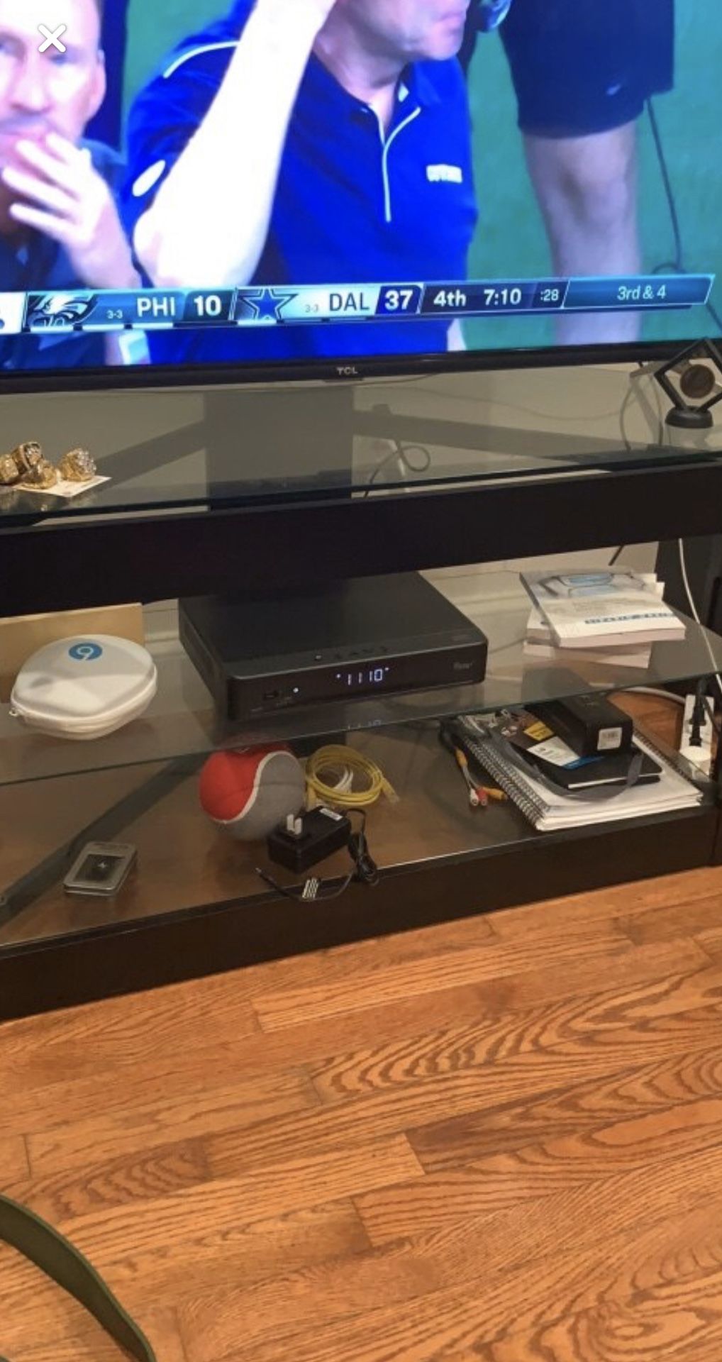 TV stand like new