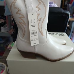 No Boundaries Womans Boots #6