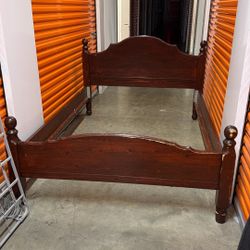Genuine Wood Frame (Madera Real)