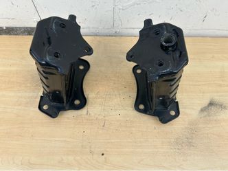 Lexus Gs350 G450 Front Bumper Bracket Left And Right 2007 To 2011 Used Oem