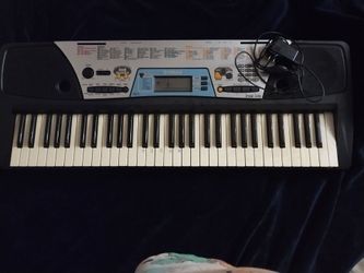 Yamaha PSR-170 (61 Key) Portable Keyboard