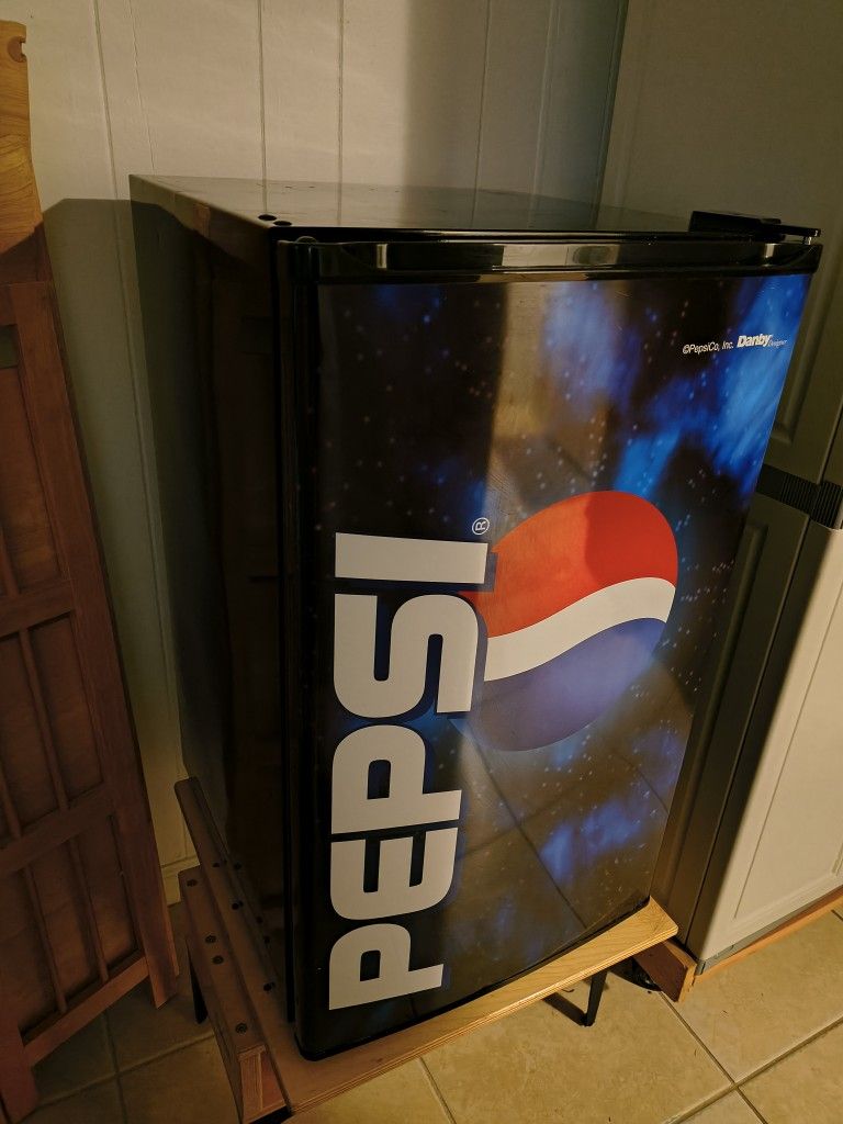 Mini Refrigerator