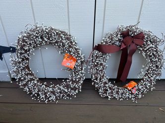 White berry wreaths