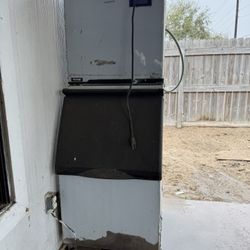 Ice Machine 