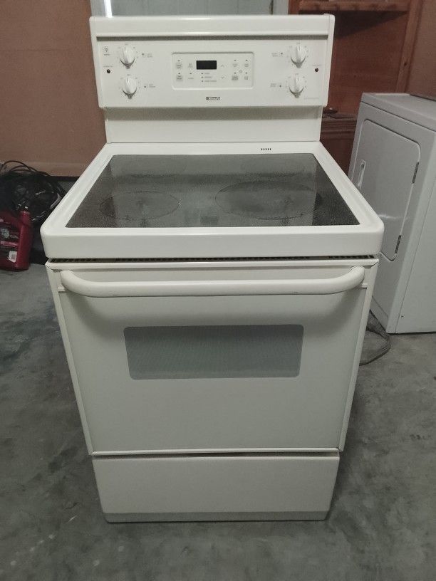 24 In Glass Top Stove, Free Delivery And Setup