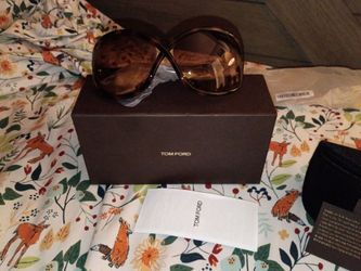 Authentic Tom Ford Bettina FT1068 Sunglasses - Dark Havana