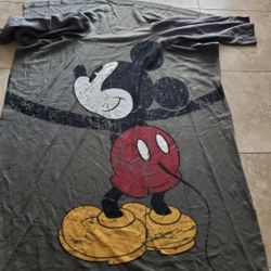 Mickey Mouse Throw Robe