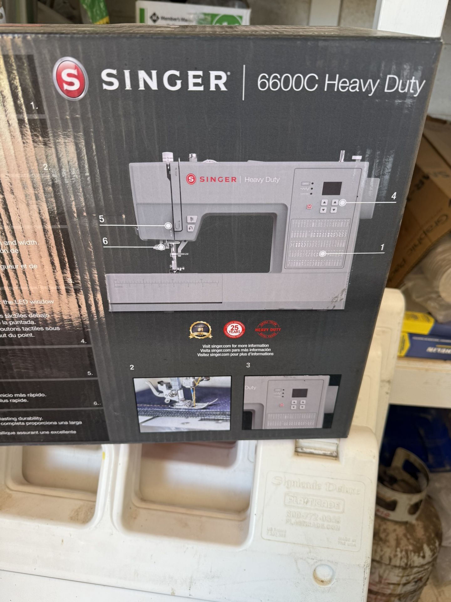 Singer Heavy Duty Sewing Machine 