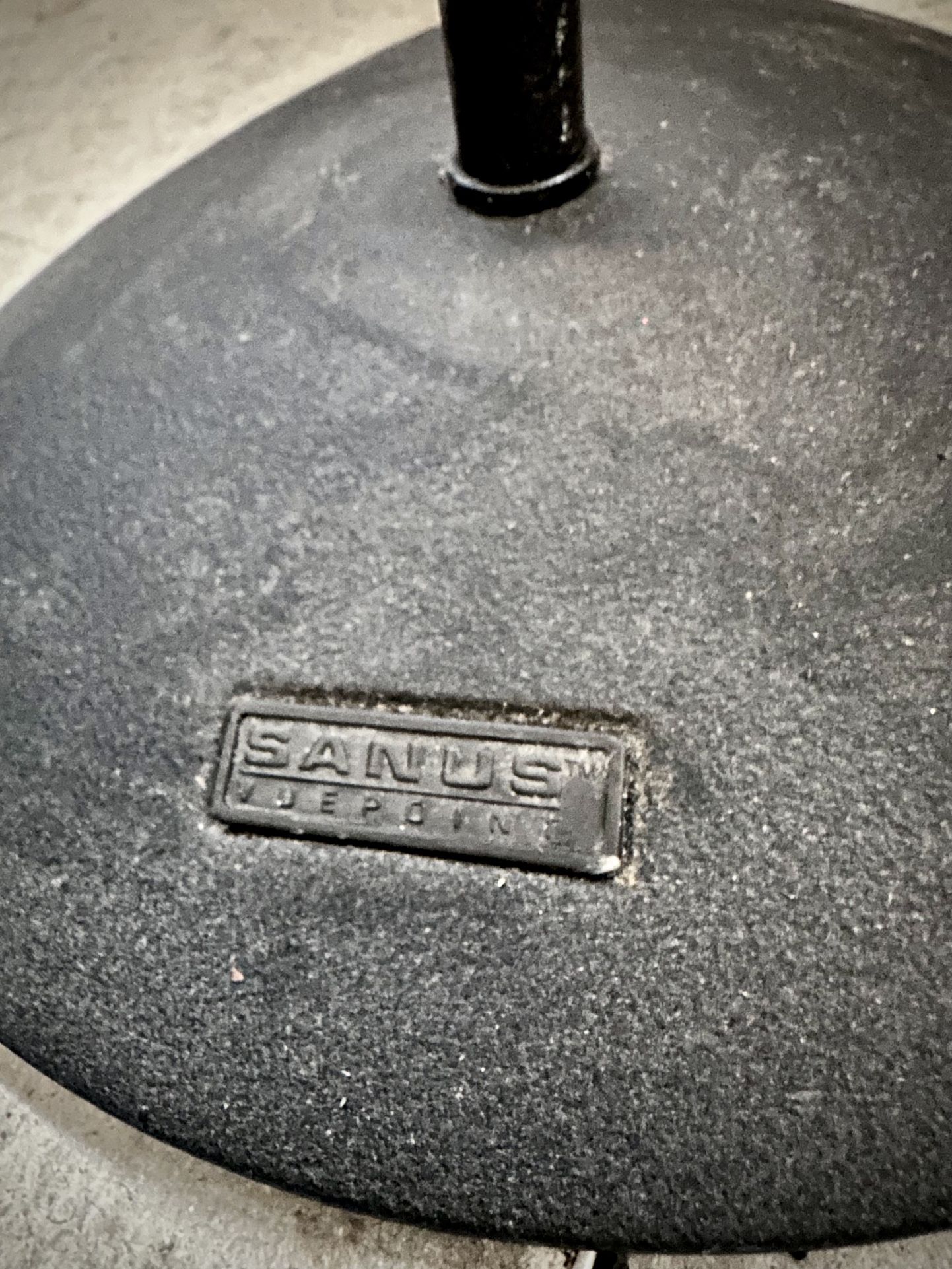 Sanus Adjustable Steel Speaker Stands – Excellent Condition