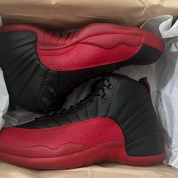 Jordan 12 Flu 