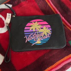 victoria’s secret makeup bag 