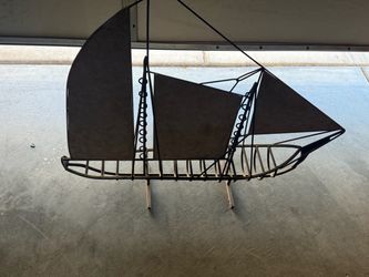 Estate item being sold as found Large, gorgeous Wire Ship Sculpture. Made to be either hung or standing.: Wide:35” Deep: 8” High:32 Very heavy