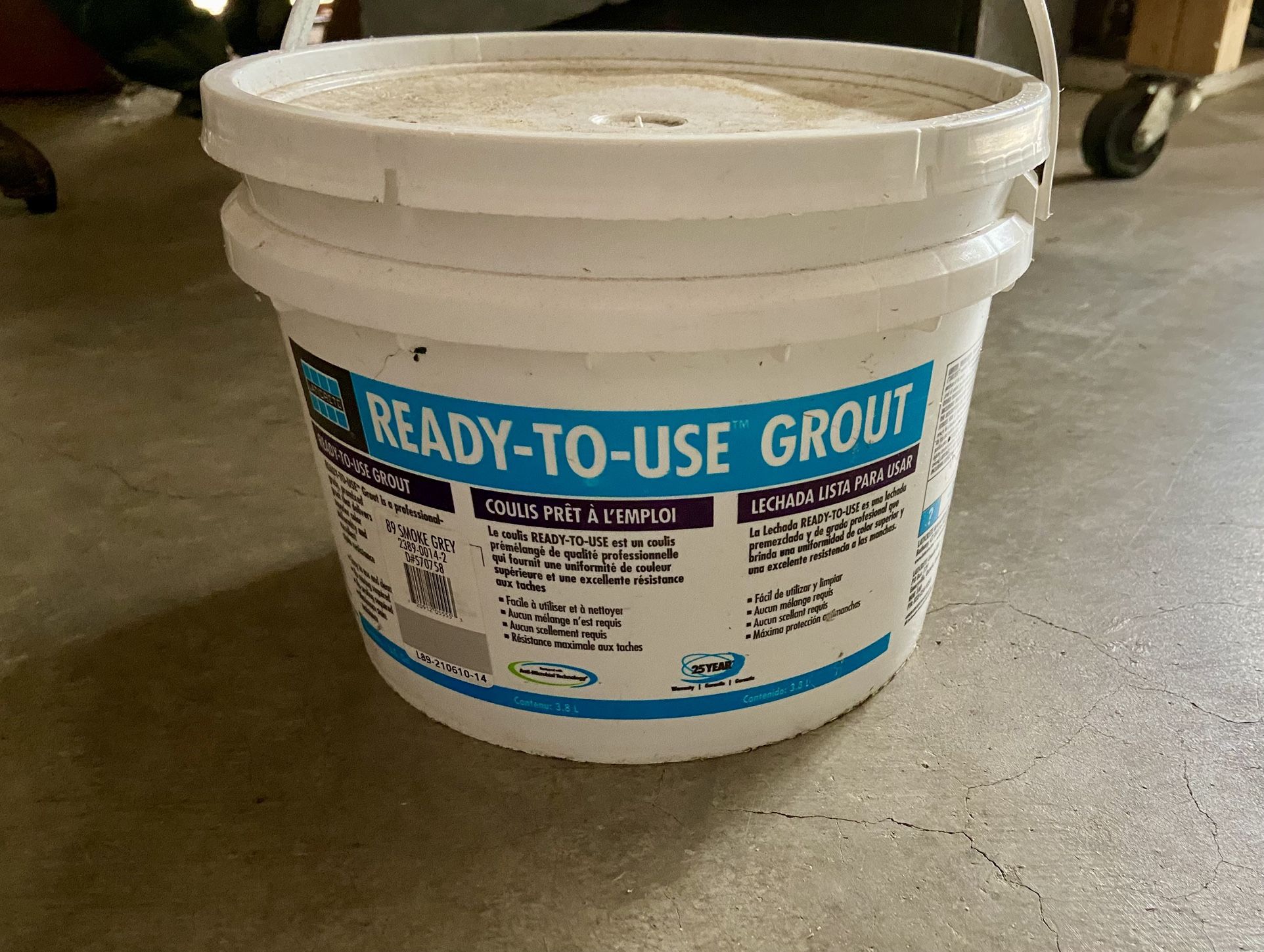 Free Premixed Grout (grey)