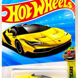 Hot Wheels '16 Lamborghini Centenario Roadster New in Package Yellow
