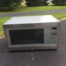 Microwave
