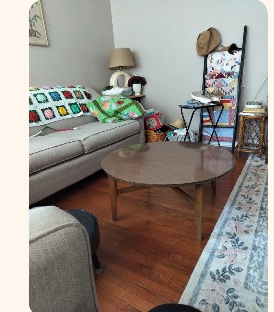 Mersman MCM Round Coffee Table