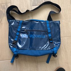 Patagonia Messenger Bag 16x12 Inches