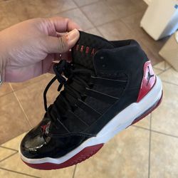 Black & Red Jordan Max Auras 