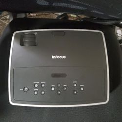 Infocus Peojector