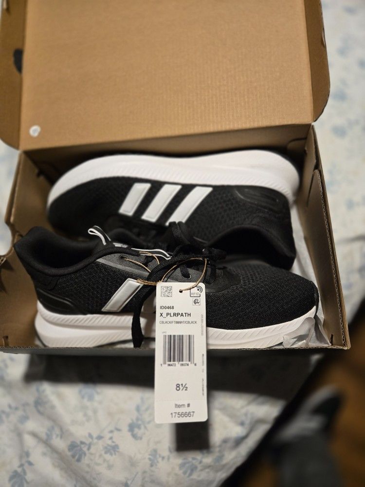 Adidas Sneakers 8.5