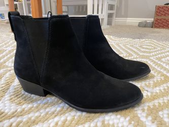 Steve Madden Booties