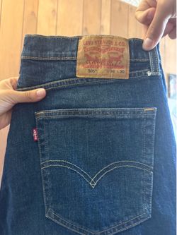 Levis 505 jeans 36x30 (BRAND NEW NEVER WORN)
