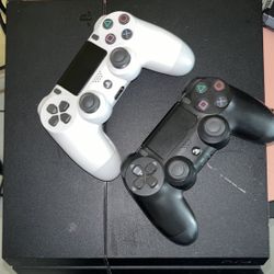 PS4 with 2 controllers 