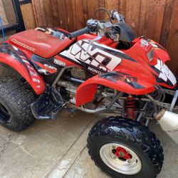 Honda TRX 250 