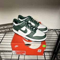 Size 5.5Y (7W) - Nike Dunk Low “Michigan State”