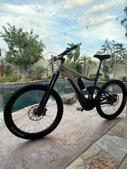 Giant Reign E+ Full-Suspension E-Mountain Bike Size Large