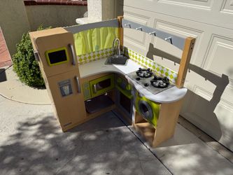 KidKraft Corner Play Kitchen Set
