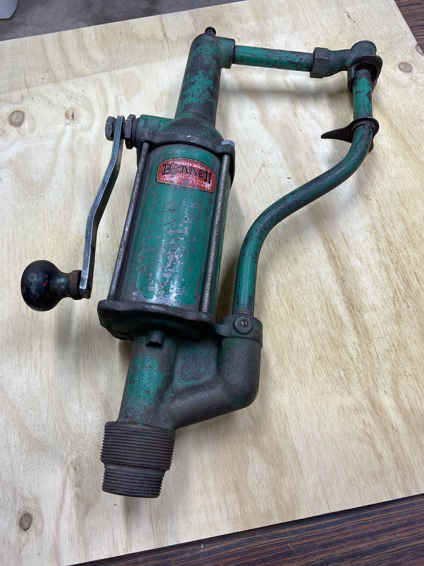 Bennett Oil Pump