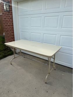Picnic, party, event table