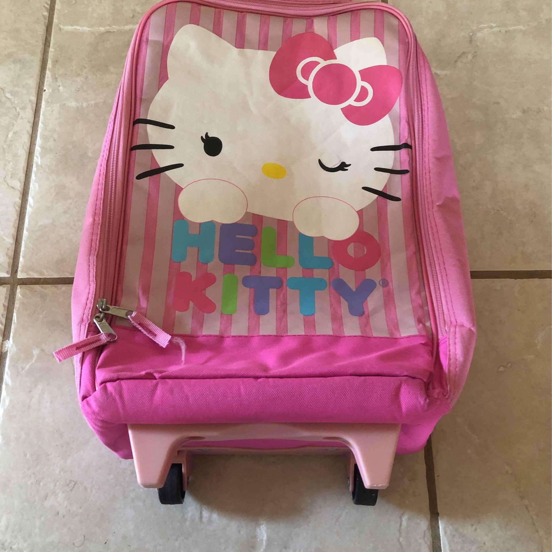 Kids Hello Kitty Suitcase