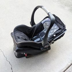 Britax Car Seat / Stroller