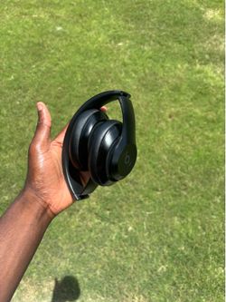 Beats Studio Pro
